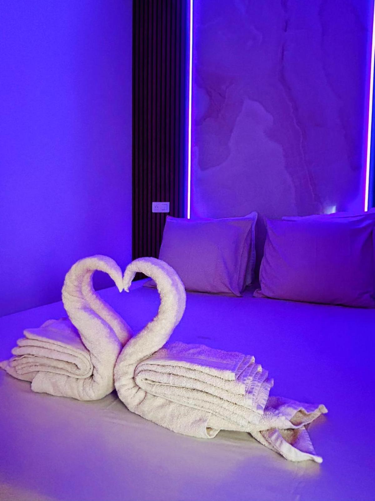 Intimate Escape - Seaside - Spa Bath - Wifi - Ac Nizza Esterno foto